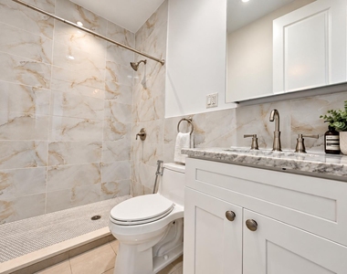 241 Ocean Parkway - Photo Thumbnail 10