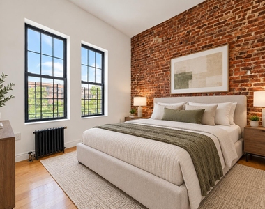 241 Ocean Parkway - Photo Thumbnail 3