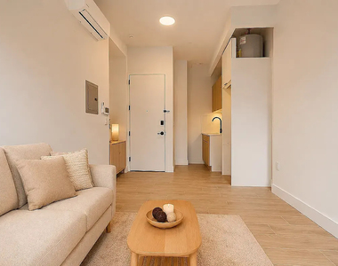 72 West 126th Street - Photo Thumbnail 1