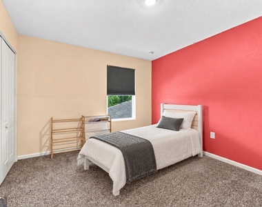 93 Landing Boulevard - Photo Thumbnail 20