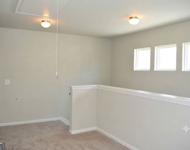 74 Newnan Lakes Drive - Photo Thumbnail 19