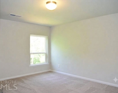 74 Newnan Lakes Drive - Photo Thumbnail 33