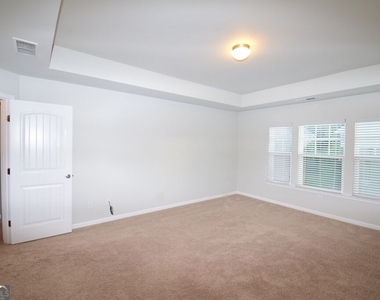 74 Newnan Lakes Drive - Photo Thumbnail 21