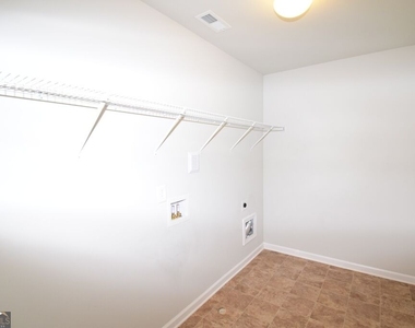 74 Newnan Lakes Drive - Photo Thumbnail 34