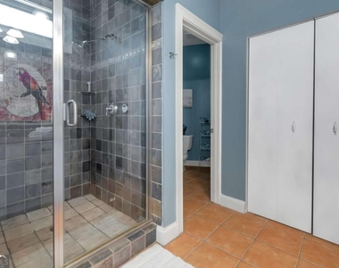 601 Sawgrass Walk - Photo Thumbnail 8
