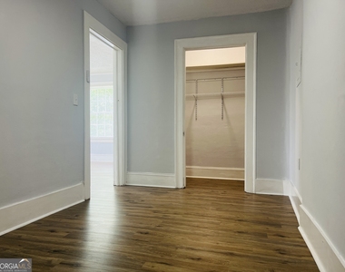 504 Broad Street - Photo Thumbnail 10