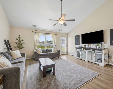 257 Daniel Trent Way - Photo Thumbnail 17