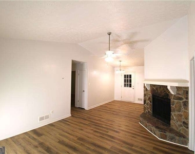 1485 Scenic Highway N - Photo Thumbnail 2