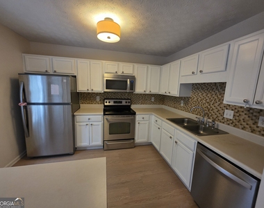 111 Chastain Loop - Photo Thumbnail 7