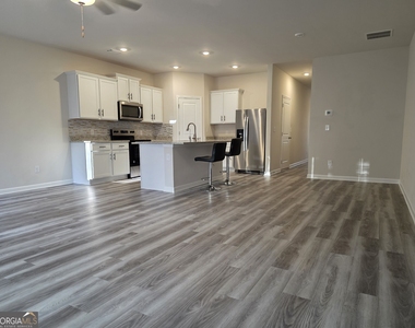 4169 Oakwood Terrace Court - Photo Thumbnail 6