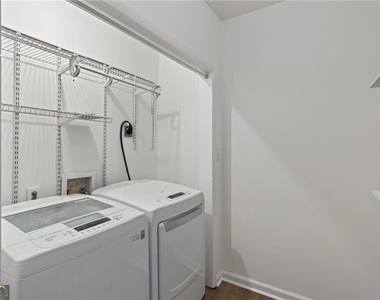 1801 Evans Drive Sw - Photo Thumbnail 21