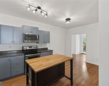 1801 Evans Drive Sw - Photo Thumbnail 13