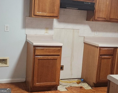 10883 Knotty Pine Place - Photo Thumbnail 3