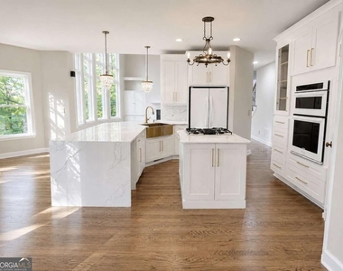 1765 Noblin Summit Drive - Photo Thumbnail 4