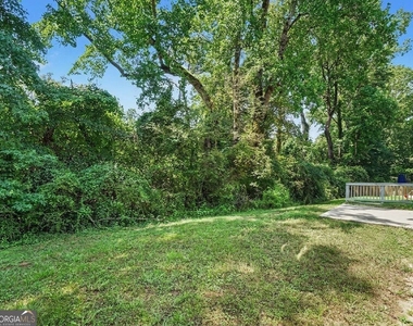 477 Starbuck Parkway - Photo Thumbnail 27