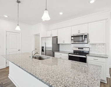 4021 Hillmont Lane - Photo Thumbnail 1