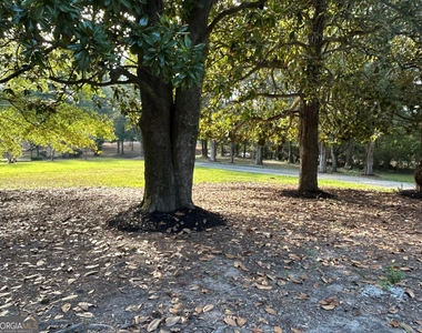 920 Wesleyan Drive - Photo Thumbnail 12