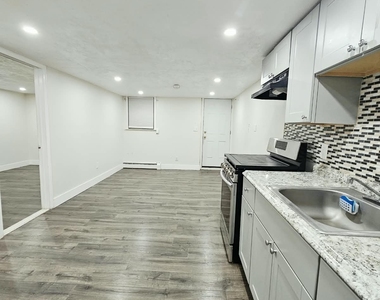 Cozy 1-Bedroom Home with Utilities Included! - Photo Thumbnail 3