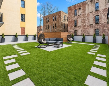 815 Flatbush Avenue - Photo Thumbnail 8