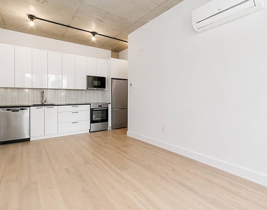 815 Flatbush Avenue - Photo Thumbnail 5