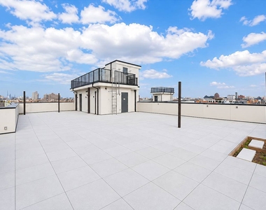 815 Flatbush Avenue - Photo Thumbnail 9