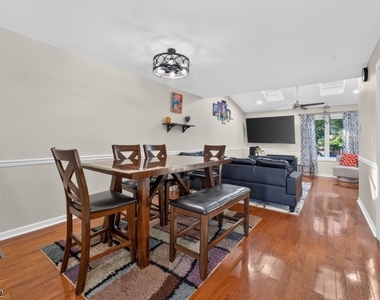 29 Olive Ct - Photo Thumbnail 3