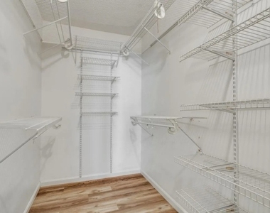217 Edpas Rd - Photo Thumbnail 8