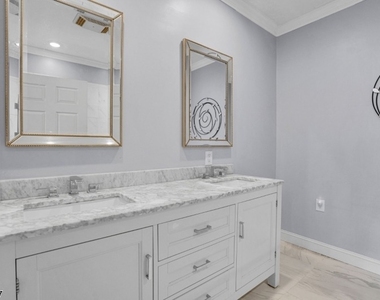 8 Allister Ct - Photo Thumbnail 14