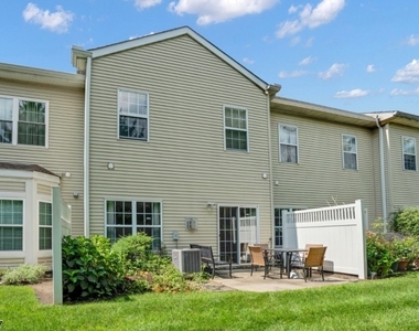 8 Allister Ct - Photo Thumbnail 19