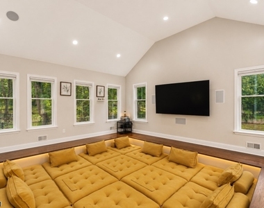 164 E Mountain Rd - Photo Thumbnail 17