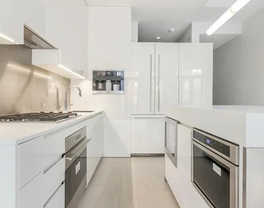 319 Bowery - Photo Thumbnail 6