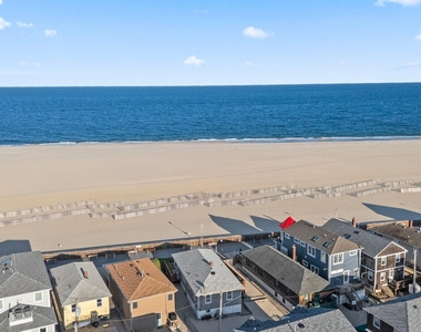 115 Boardwalk - Photo Thumbnail 10