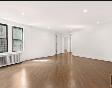East 70 Street - Photo Thumbnail 2
