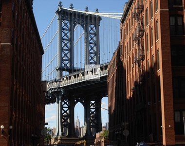 Washington Street - Photo Thumbnail 5