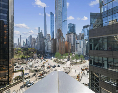West 60th Street - Photo Thumbnail 7