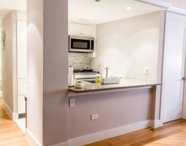 West 97th Street - Photo Thumbnail 1
