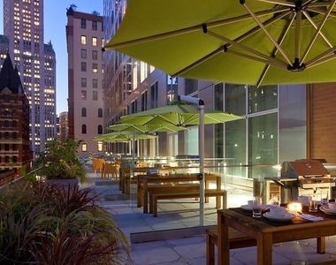 Spruce Street - Photo Thumbnail 8