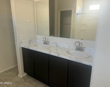 1913 W Pima Avenue - Photo Thumbnail 6