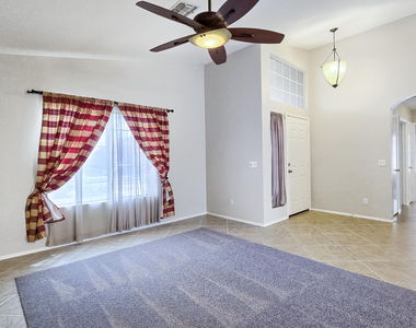 11224 W Alice Avenue - Photo Thumbnail 11