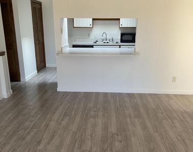 8220 W Monaco Boulevard - Photo Thumbnail 5