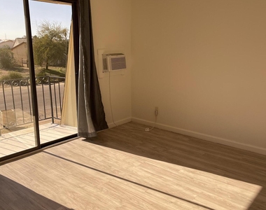8220 W Monaco Boulevard - Photo Thumbnail 2