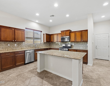 43308 N 49th Lane - Photo Thumbnail 28