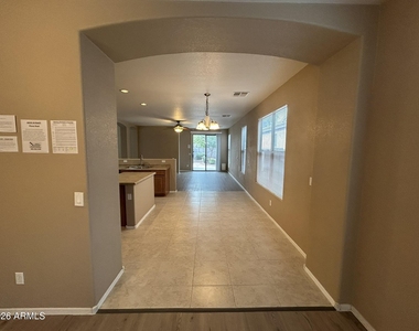 3651 W White Canyon Road - Photo Thumbnail 5