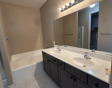 3651 W White Canyon Road - Photo Thumbnail 29