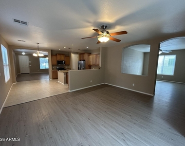 3651 W White Canyon Road - Photo Thumbnail 11