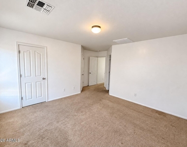 8014 W Brill Street - Photo Thumbnail 12