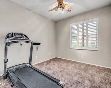 1167 N Cholla Street - Photo Thumbnail 17