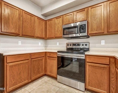 1167 N Cholla Street - Photo Thumbnail 10