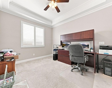 22406 N 101st Avenue - Photo Thumbnail 25