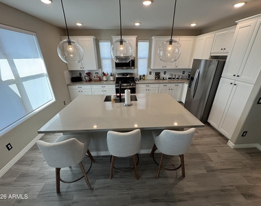 5100 E Rancho Paloma Drive - Photo Thumbnail 8
